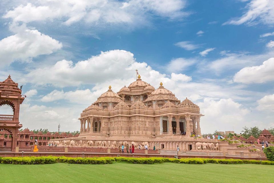 Akshardham: Exhibition, Light and Water Show With Transfers - Directions