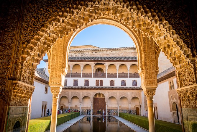 Alhambra Tour & Ticket: Nasrid Palaces, Alcazaba & Generalife - Important Information