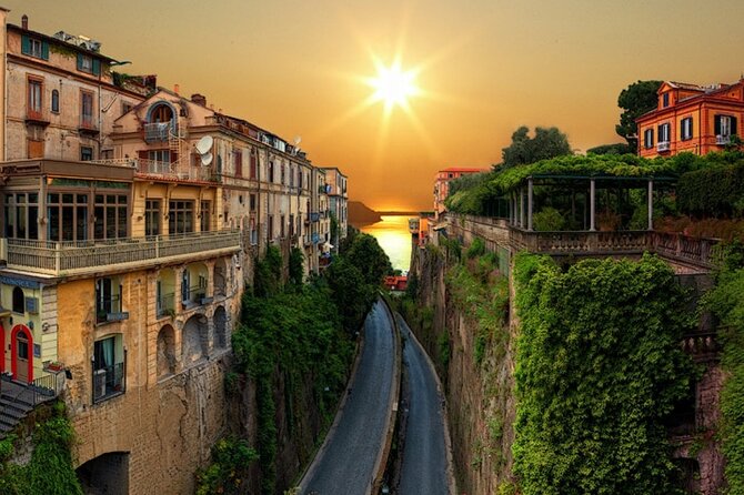 Amalfi Coast, Sorrento and Pompeii in One Day From Naples - Scenic Drive and Iconic Stops