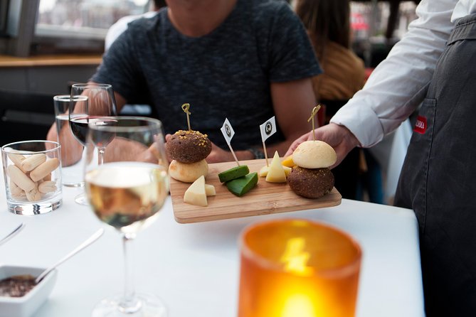 Amsterdam Wine and Cheese Evening Cruise - Customer Satisfaction