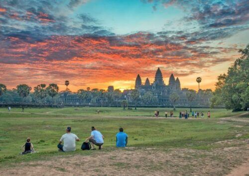 Angkor Sunrise Discovery Inclusive Breakfast & Lunch - Local Village Experience