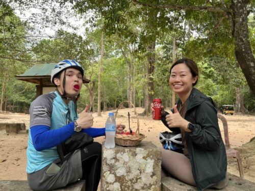 Angkor Wat Bike Tour With Lunch Included - Common questions