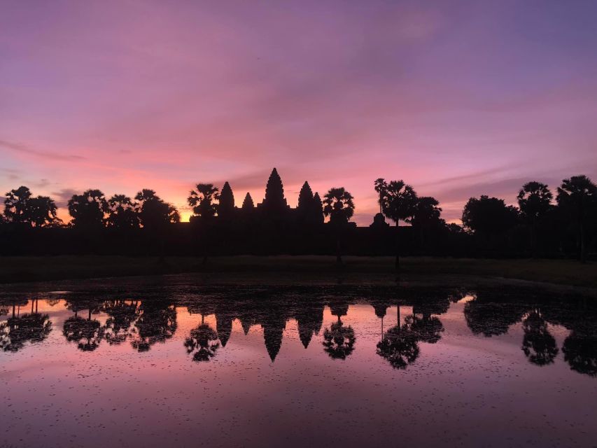 Angkor Wat: Highights With Sunrise 2 Days Small Group - Day 1 Itinerary
