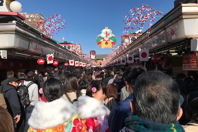 Asakusa: 1400-Year History Exploration - English-Speaking Guide Assistance