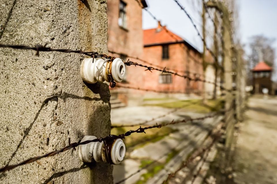 Auschwitz-Birkenau Skip-the-Line Guided Tour - Meeting Point and GPS Directions