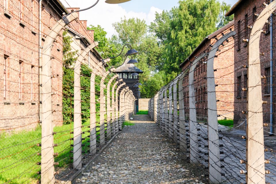 Auschwitz Ticket and Full-Day Tour From Krakow - Considerations for Improvement