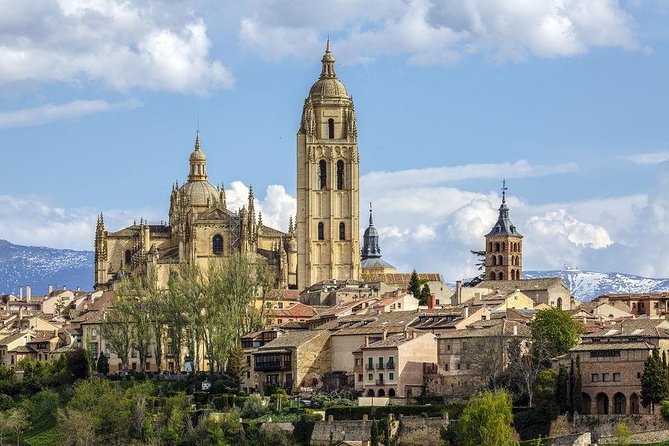Avila and Segovia Full Day Tour From Madrid - Common questions