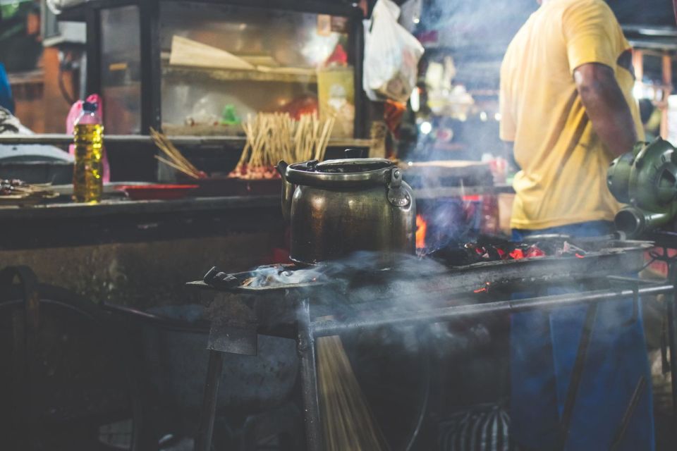 Bali: ‘Eat Street' Local Food Tour - Meeting Point and Group Details