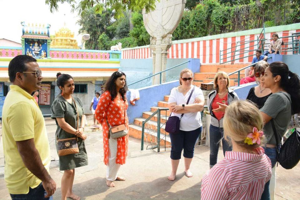 Bangalore: Basavanagudi Walking Tour With Bull Temple - Gavi Temple Discovery