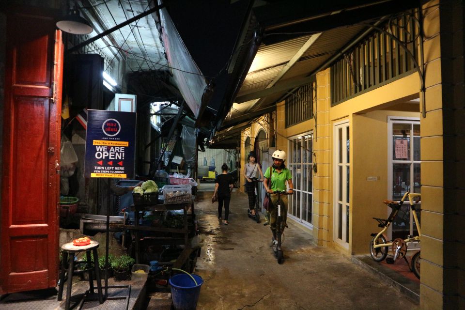 Bangkok: E-Scooter Night Tour With Local Street Food - Common questions