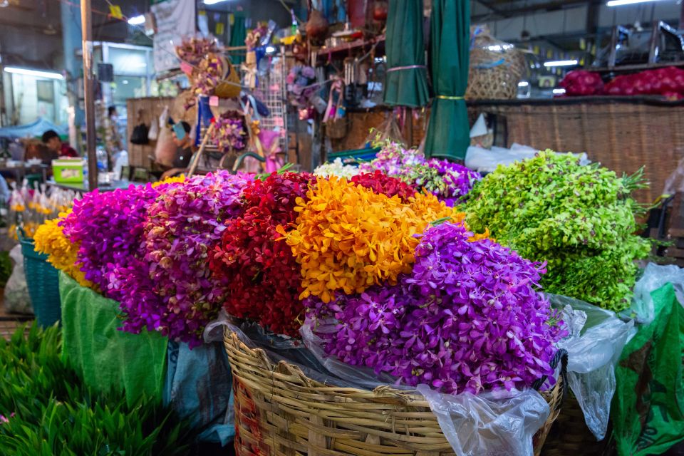 Bangkok: Markets, Temples and Food Night Tour by Tuk Tuk - Night Tour Itinerary