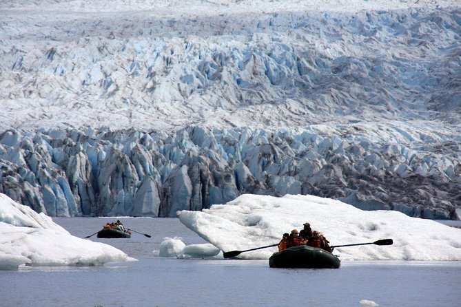 Bears, Trains & Icebergs Tour - Logistics and Meeting Points