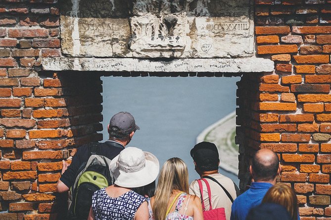 Best of Verona Highlights Walking Tour With Arena - Common questions