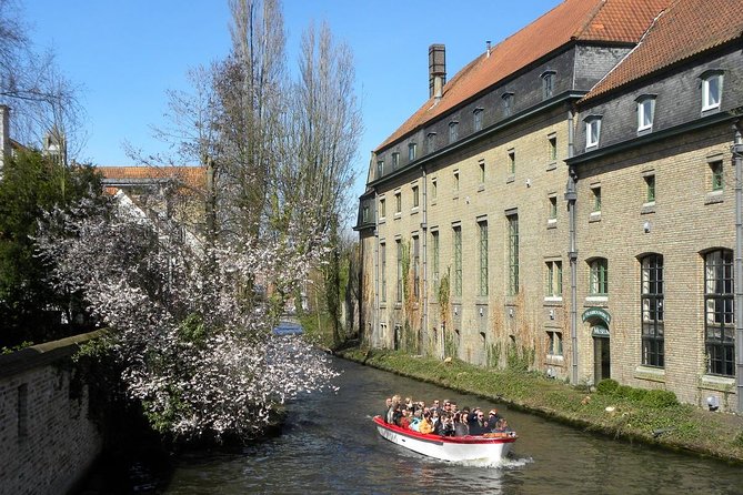 Bruges Guided Day Tour From Paris - Common questions