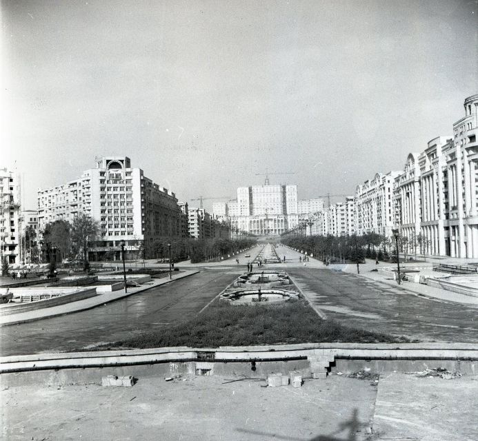 Bucharest Communism: From Lenin to Ceausescu - Common questions
