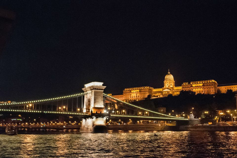 Budapest: Evening Cruise Including Drinks and Live Music - Directions