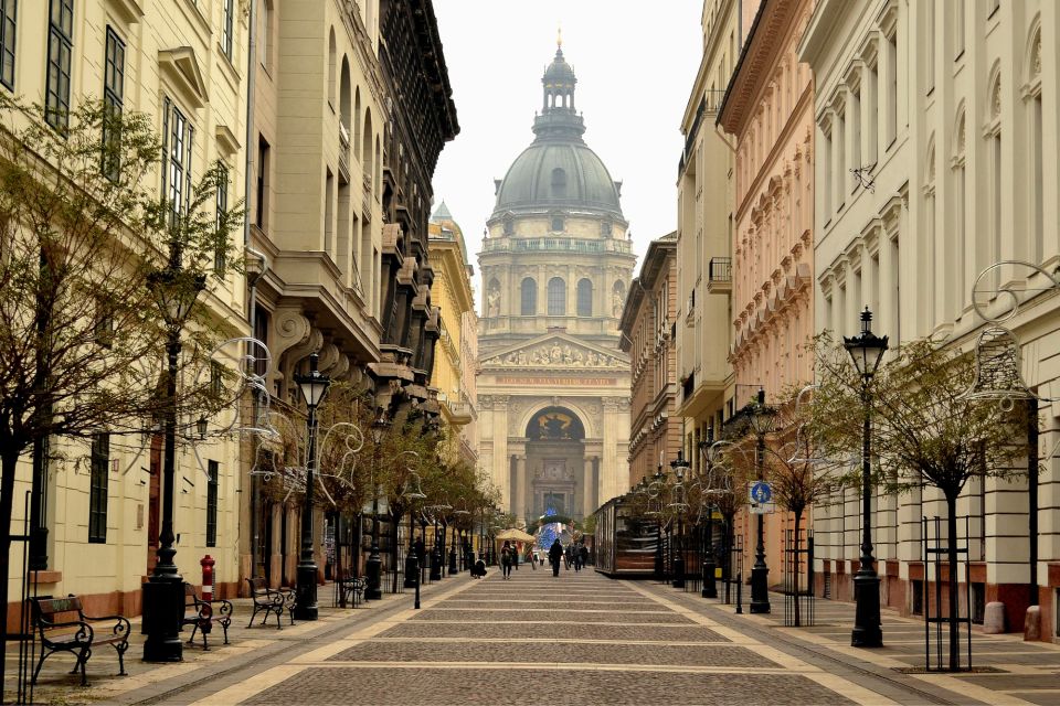 Budapest: Self-Guided Highlights Scavenger Hunt & Tour - Common questions