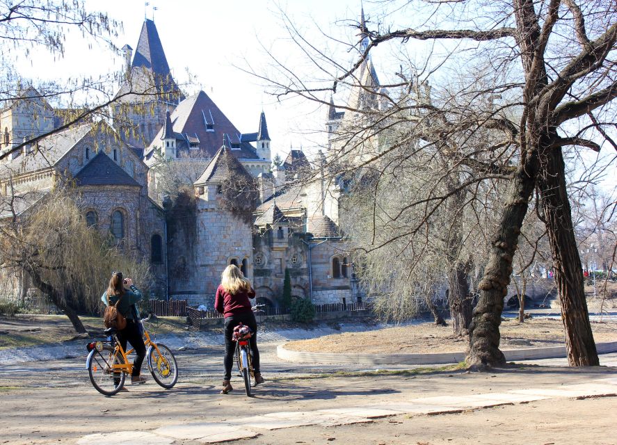 Budapest Winter Bike Tour With Coffee Stop - Activity Cancellation Policy