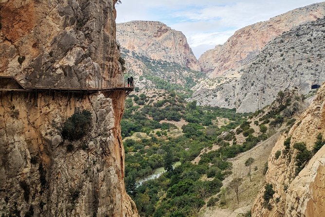 Caminito Del Rey Small Group Tour From Malaga With Picnic - Cancellation Policy