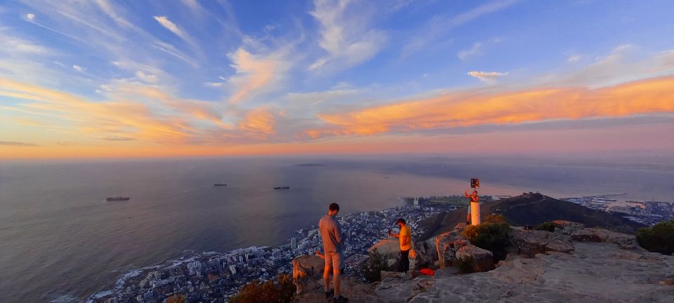 Cape Town: Lion's Head Sunrise or Sunset Hike - Common questions