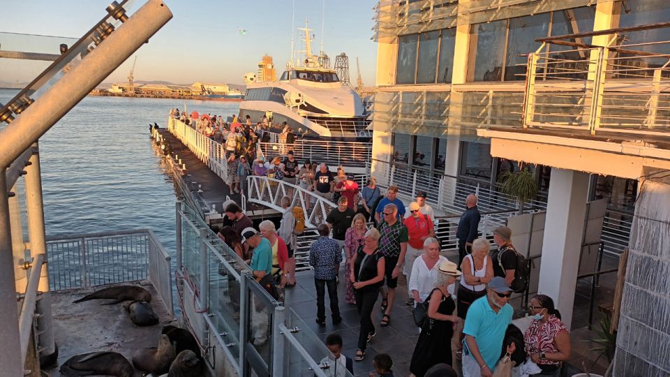 Cape Town: Robben Island Plus Long March To Freedom Tour - Experience Overview