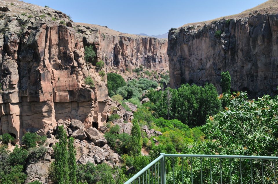 Cappadocia: Green Tour - Ihlara Valley & Underground City - Tour Features