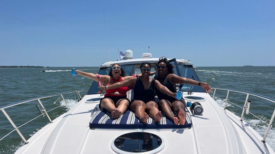 Charleston: Private Luxury Yacht Charter - Directions