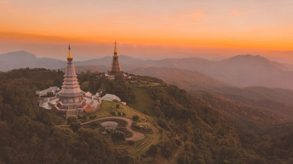 Chiang Mai: Doi Inthanon Park and Pha Dok Siew Trail Trek - Transportation Information