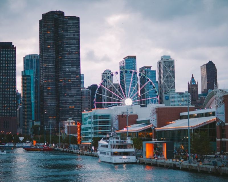 Chicago: Lake Michigan Gourmet Brunch/Lunch/Dinner Cruise - Onboard Entertainment and Music