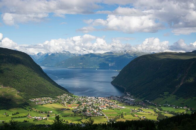 Cidery Day Tour With a Fjord Cruise From Vossevangen - Common questions