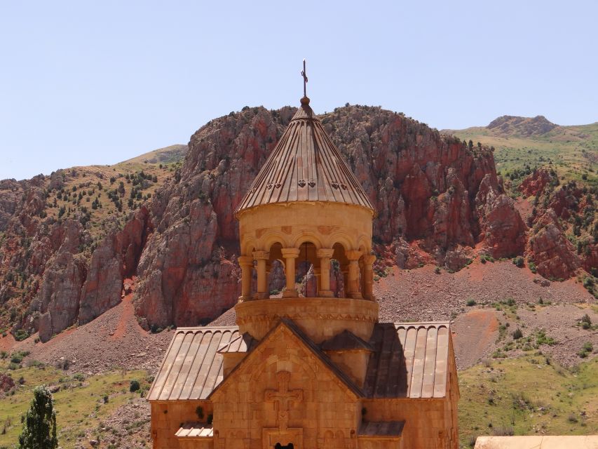 Day Trip to Khor Virap, Areni Winery and Noravank Monastery - Common questions
