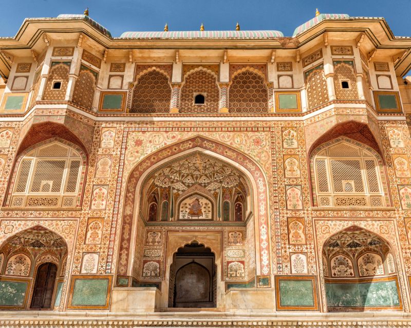 Delhi: 5-Day Golden Triangle Guided Private Trip With Entry - Luxurious Accommodations and Guided Tours