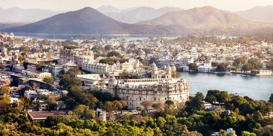 Delhi: 8-Day Golden Triangle With Udaipur & Ranthambore Tour - Exploration of Udaipurs Highlights
