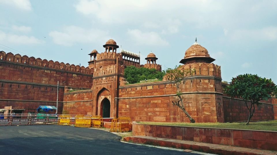 Delhi: Full Day Guided Tour of Old City - Cultural Insights