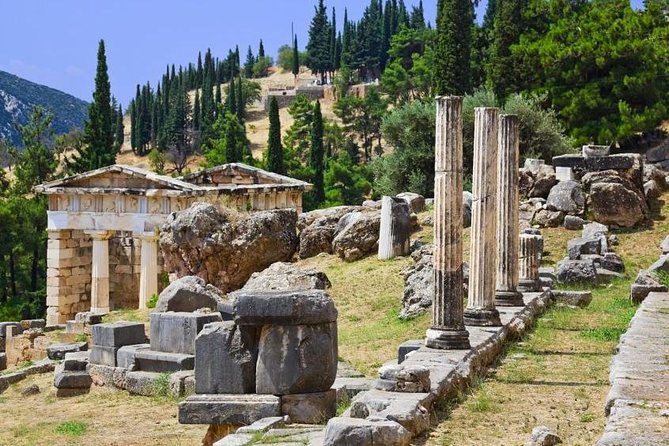 Delphi Full Tour , Hosios Loukas Monastery and Arachova Village Private Tour - Customer Reviews and Ratings