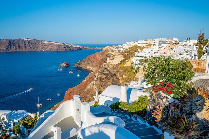 Discover Santorini in a Day- Private Tour 6 Hours - Common questions