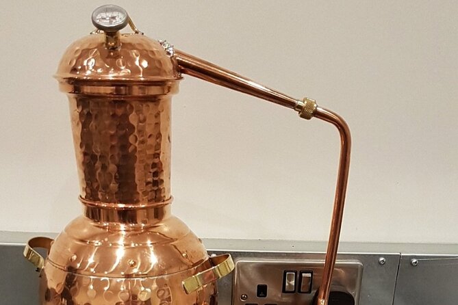 Distill a Bottle of Gin on Mini Copper Stills - Collecting and Bottling the Gin
