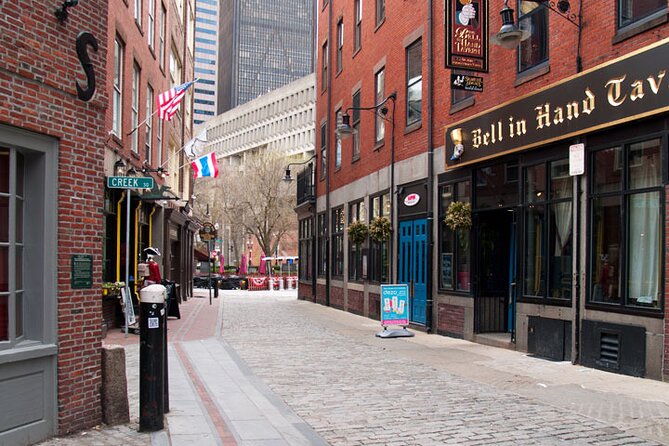 Entire Freedom Trail Walking Tour: Includes Bunker Hill and USS Constitution - Historical Insights