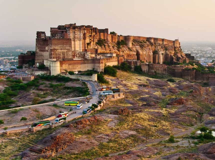 Explore Jodhpur From Jaipur With Transport To Udaipur - Directions