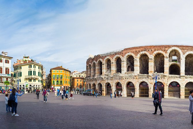 Fascinating Verona: in the Footprints of Romeo and Juliet - Common questions