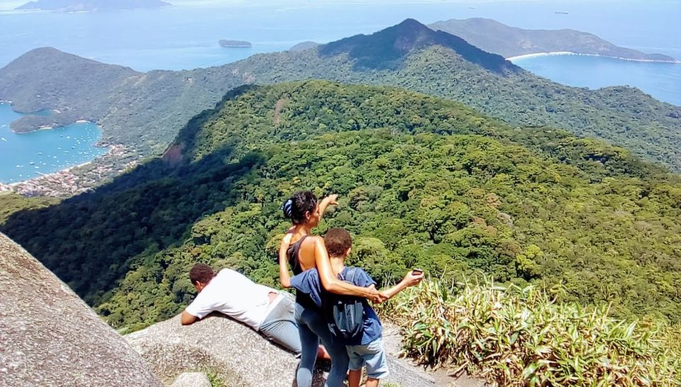 From Abraão: Hiking Tour to Pico Do Papagaio on Ilha Grande - Tour Highlights