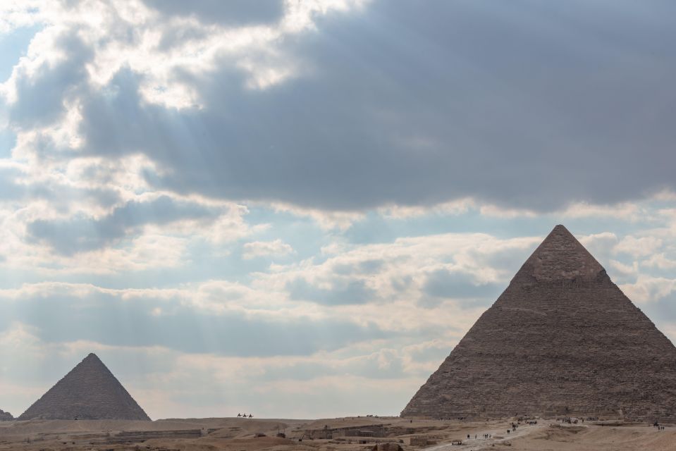 From Alexandria: Cairo, Pyramids & Egyptian Museum Day Tour - Language Options