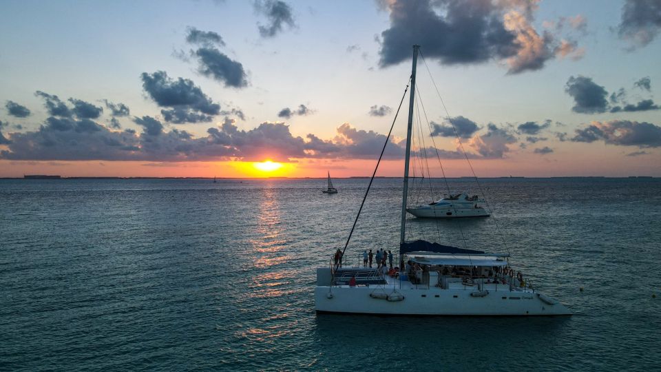 From Cancún: Isla Mujeres Sunset Catamaran Cruise - Directions