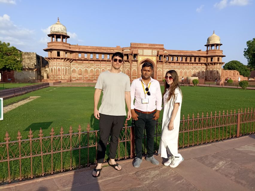 From Delhi: Private Agra Day Trip With Taj Mahal and Lunch - Directions