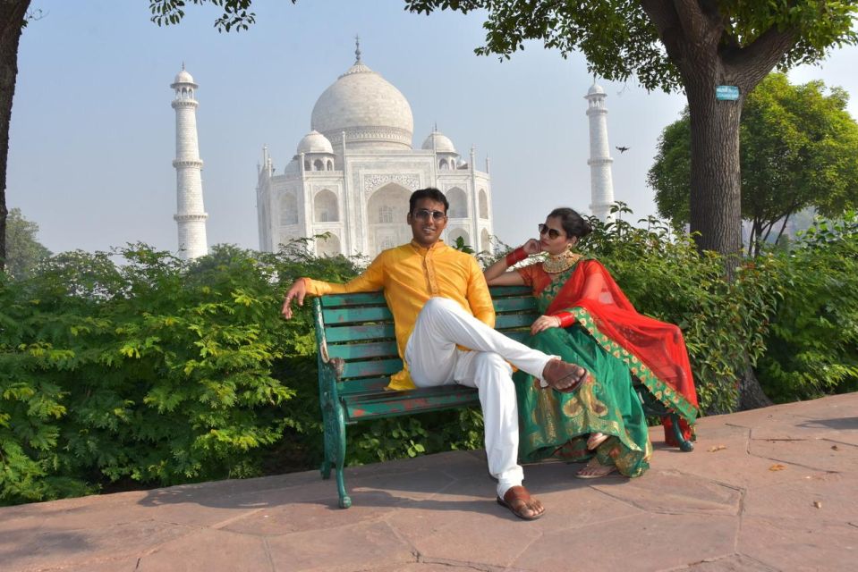 From Delhi: Sunrise Taj Mahal, Agra Fort & Baby Taj Tour - Visit to the Taj Mahal at Sunrise