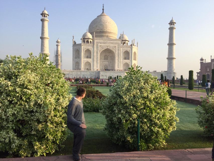 From Delhi: Taj Mahal Private Sunrise Tour & Fatehpur Sikri - Common questions