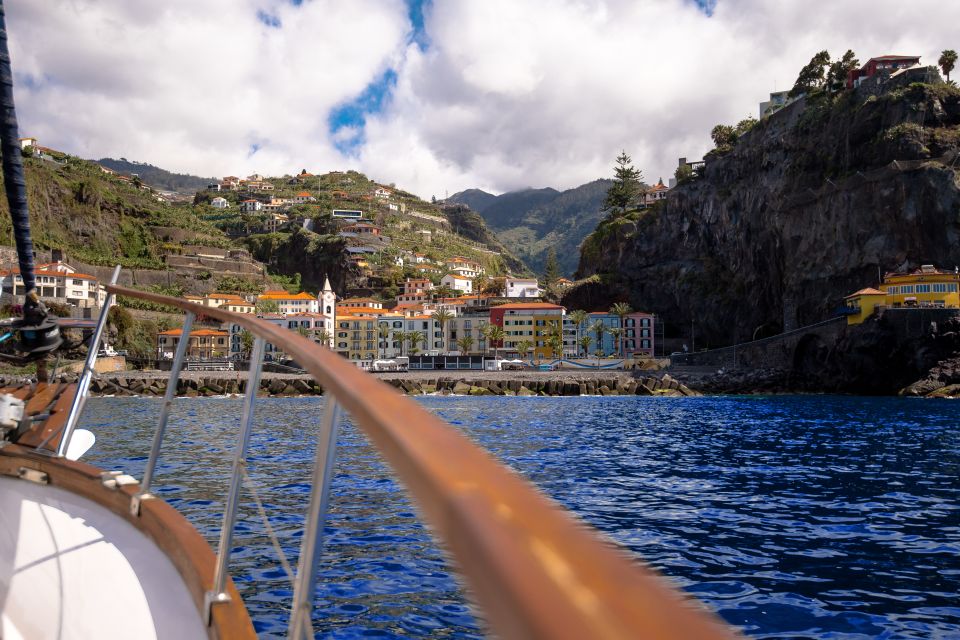 From Funchal: West Bays Sailing Tour With Lunch - Meeting Point and Important Items