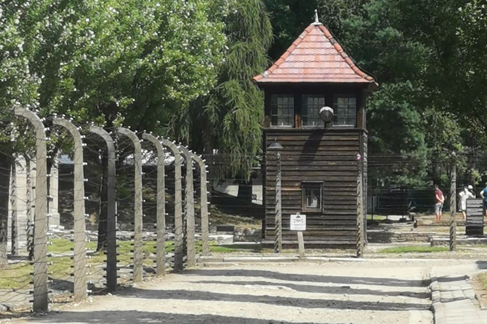 From Krakow: Auschwitz-Birkenau Camp Complex Guided Day Trip - Directions