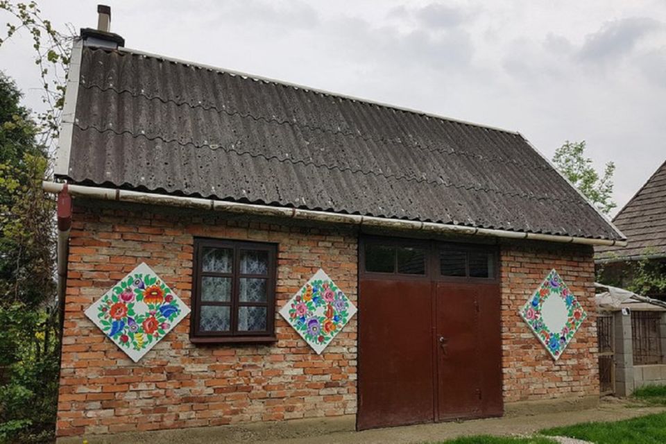 From Krakow: Zalipie and Painted Village Guided Tour - Booking and Reservations