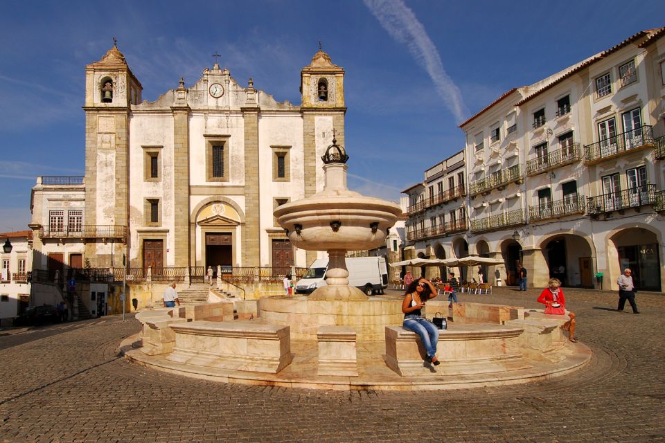 From Lisbon: Evora Private Day Trip With Wine Tasting - Private Vehicle Transfer